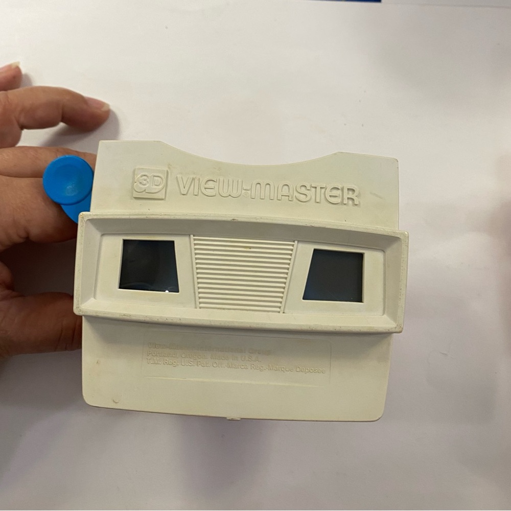 1990 View-Master 3-D - Picture 1 of 6